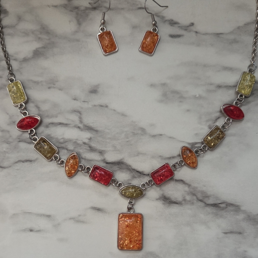 Elegant Multicolor Vintage Style Necklace and Earring Set
